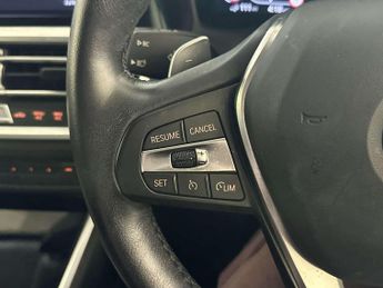 BMW 3 Series 2.0 330e 12kWh SE Pro Saloon 4dr Petrol Plug-in Hybrid Auto Euro