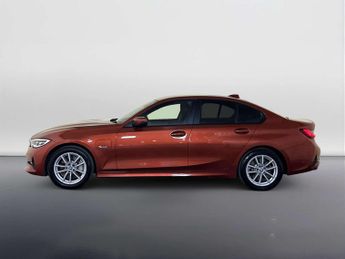 BMW 3 Series 2.0 330e 12kWh SE Pro Saloon 4dr Petrol Plug-in Hybrid Auto Euro