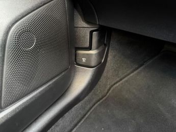 Ford Focus 1.0T EcoBoost Titanium Auto Euro 6 (s/s) 5dr
