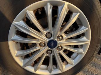 Ford Focus 1.0T EcoBoost Titanium Auto Euro 6 (s/s) 5dr