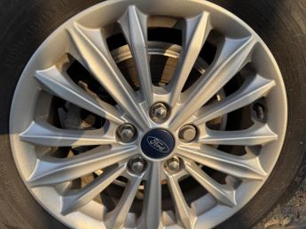 Ford Focus 1.0T EcoBoost Titanium Auto Euro 6 (s/s) 5dr