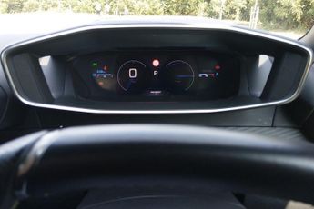 Peugeot 2008 1.2 GT SUV 5dr Petrol Hybrid e-DSC6 Euro 6 (s/s) (136 ps)