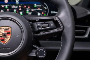 Porsche Taycan Performance Plus 105kWh 4 Cross Turismo Auto 4WD 5dr (11kW Charg