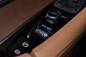 Volvo XC90 2.0 D5 First Edition Geartronic 4WD Euro 6 (s/s) 5dr