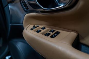 Volvo XC90 2.0 D5 First Edition Geartronic 4WD Euro 6 (s/s) 5dr