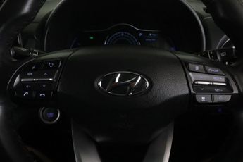 Hyundai KONA 64kWh Premium Auto 5dr (7kW Charger)