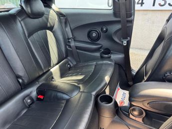 MINI Electric Hatch Cooper SE 32.6kWh Level 3 Auto 3dr
