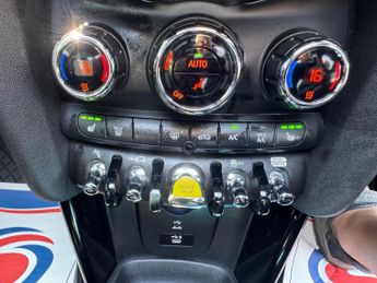 MINI Electric Hatch Cooper SE 32.6kWh Level 3 Auto 3dr