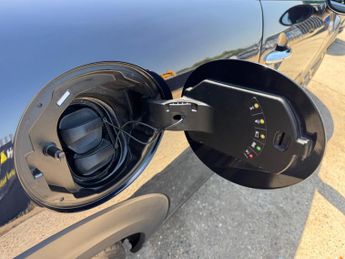 MINI Electric Hatch Cooper SE 32.6kWh Level 3 Auto 3dr