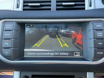 Land Rover Range Rover Evoque 2.2 SD4 Dynamic Auto 4WD Euro 5 (s/s) 3dr