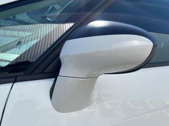Vauxhall Zafira Tourer 1.4i Turbo SRi Nav Auto Euro 6 5dr