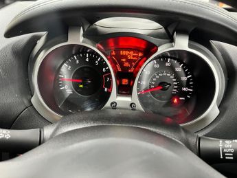 Nissan Juke 1.6 Tekna XTRON Euro 6 5dr