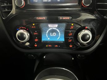 Nissan Juke 1.6 Tekna XTRON Euro 6 5dr