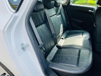 Vauxhall Astra 1.4T 16v Limited Edition Euro 5 5dr
