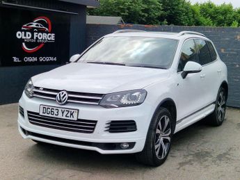 Volkswagen Touareg 3.0 TDI V6 BlueMotion Tech R-Line Tiptronic 4WD Euro 5 (s/s) 5dr