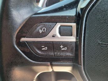 Peugeot 3008 1.6 BlueHDi Allure EAT Euro 6 (s/s) 5dr