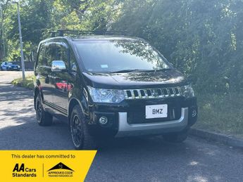 Mitsubishi Delica D5 2.4 Chamonix 4WD Auto 7S 5DR