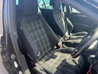 Volkswagen Golf 2.0 TDI GTD Euro 5 5dr