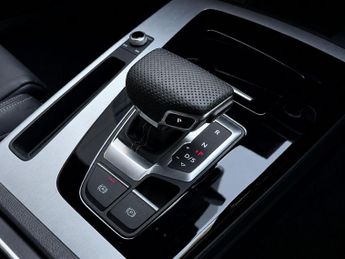 Audi Q5 2.0 TFSI 45 S line S Tronic quattro Euro 6 (s/s) 5dr