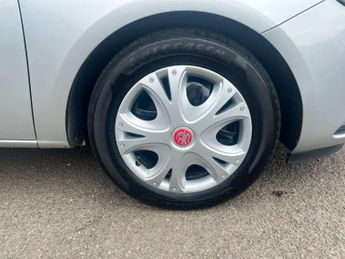Vauxhall Corsa 1.2i Design Euro 6 5dr