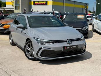 Volkswagen Golf TDi 2.0 TDI R-Line DSG Euro 6 (s/s) 5dr