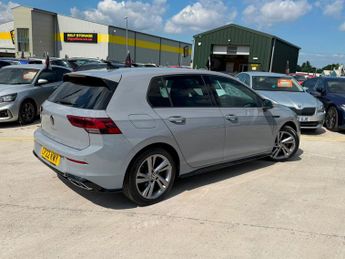 Volkswagen Golf 2.0 TDI R-Line DSG Euro 6 (s/s) 5dr