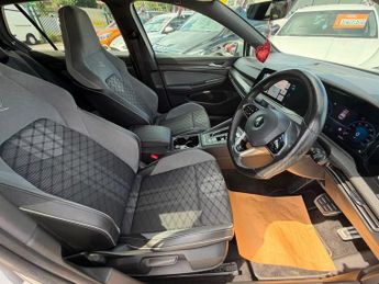 Volkswagen Golf 2.0 TDI R-Line DSG Euro 6 (s/s) 5dr