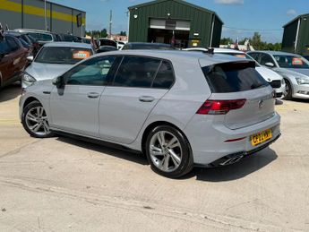 Volkswagen Golf 2.0 TDI R-Line DSG Euro 6 (s/s) 5dr