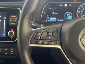 Nissan Leaf 39kWh Tekna Hatchback 5dr Electric Auto (150 ps)