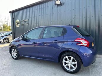 Peugeot 208 1.2 VTi PureTech Active Euro 5 5dr