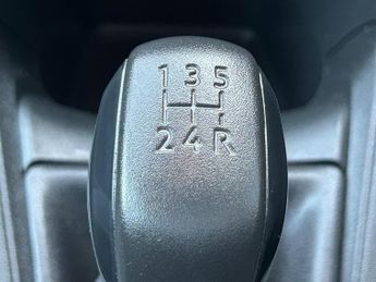 Peugeot 208 1.2 VTi PureTech Active Euro 5 5dr