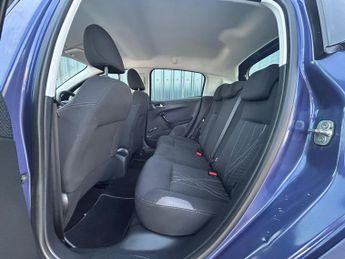 Peugeot 208 1.2 VTi PureTech Active Euro 5 5dr