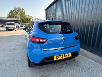 Renault Clio 0.9 TCe Dynamique S MediaNav Euro 5 (s/s) 5dr