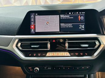 BMW 3 Series 2.0 320d M Sport Touring Auto xDrive Euro 6 (s/s) 5dr