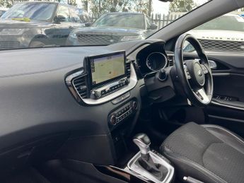 Kia Ceed 1.6 CRDi MHEV 3 Sportswagon DCT Euro 6 (s/s) 5dr