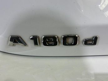 Mercedes-Benz A Class 1.5 A180d SE 7G-DCT Euro 6 (s/s) 5dr