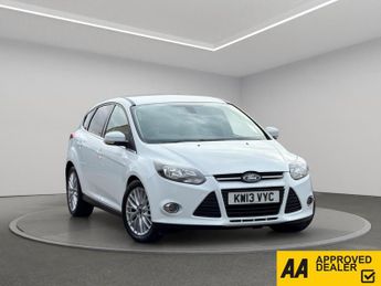 Ford Focus 1.0T EcoBoost Zetec Euro 5 (s/s) 5dr