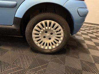 Citroen C3 1.6i 16V Exclusive SensoDrive 5dr