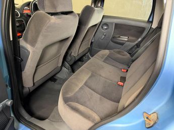Citroen C3 1.6i 16V Exclusive SensoDrive 5dr
