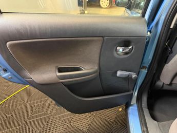 Citroen C3 1.6i 16V Exclusive SensoDrive 5dr