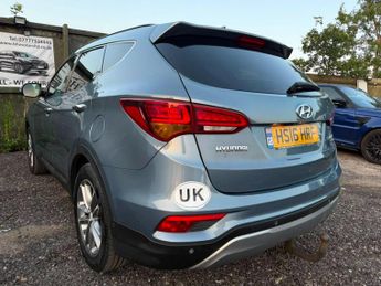 Hyundai Santa Fe 2.2 CRDi Blue Drive Premium SE Auto 4WD Euro 6 (s/s) 5dr (7 Seat