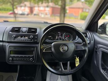 Skoda Fabia 1.2 TSI Elegance Hatchback 5dr Petrol Manual Euro 5 (105 ps)
