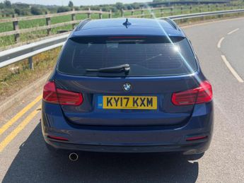BMW 3 Series 2.0 318d Luxury Touring Auto Euro 6 (s/s) 5dr