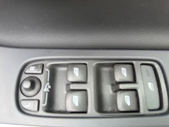 Volvo V60 2.0 D4 SE Lux Nav Auto Euro 6 (s/s) 5dr