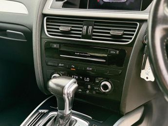 Audi A4 AVANT TDI SE TECHNIK