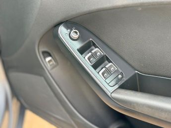 Audi A4 AVANT TDI SE TECHNIK