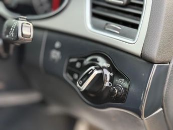 Audi A4 AVANT TDI SE TECHNIK