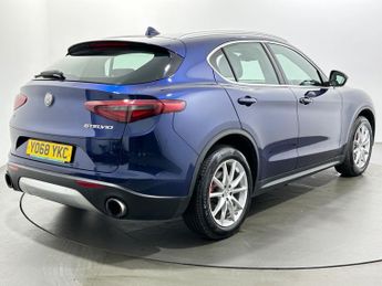 Alfa Romeo Stelvio 2.0T Speciale Auto Q4 AWD Euro 6 (s/s) 5dr