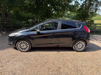 Ford Fiesta 1.0T EcoBoost Titanium Powershift Euro 5 5dr