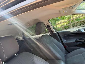 Ford Fiesta 1.0T EcoBoost Titanium Powershift Euro 5 5dr